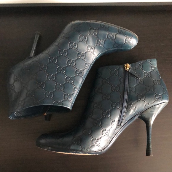 ⬇️$500 GUCCI Monogram ankle booties - Picture 3 of 8